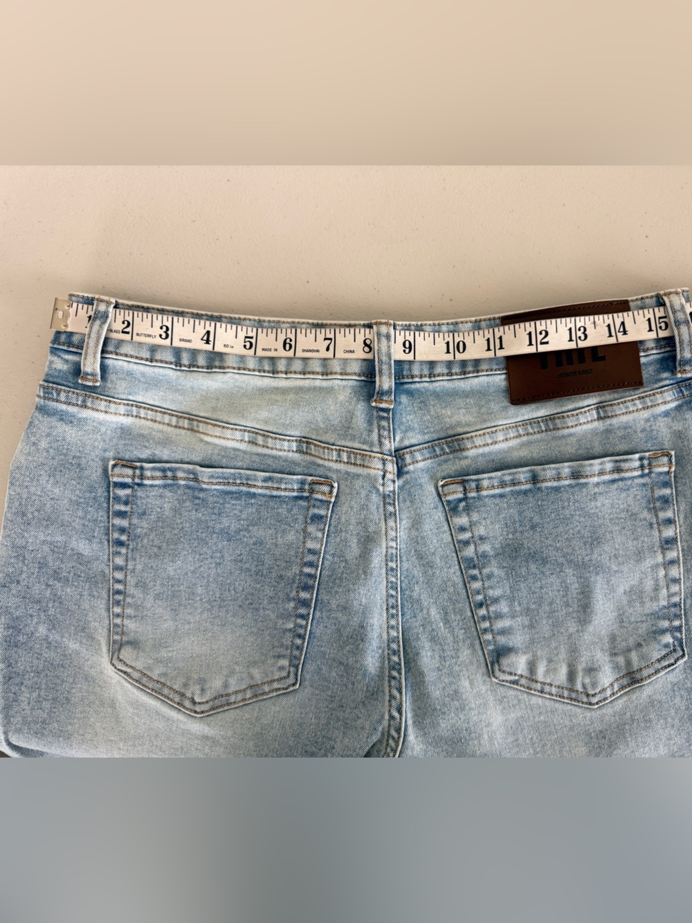 Frye Women's High-Rise Cuffed Crop Jean Light Blue Stevie Wash Size 8 - Picture 11 of 15